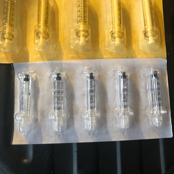 Luscious Lips - Picture 6 of 6